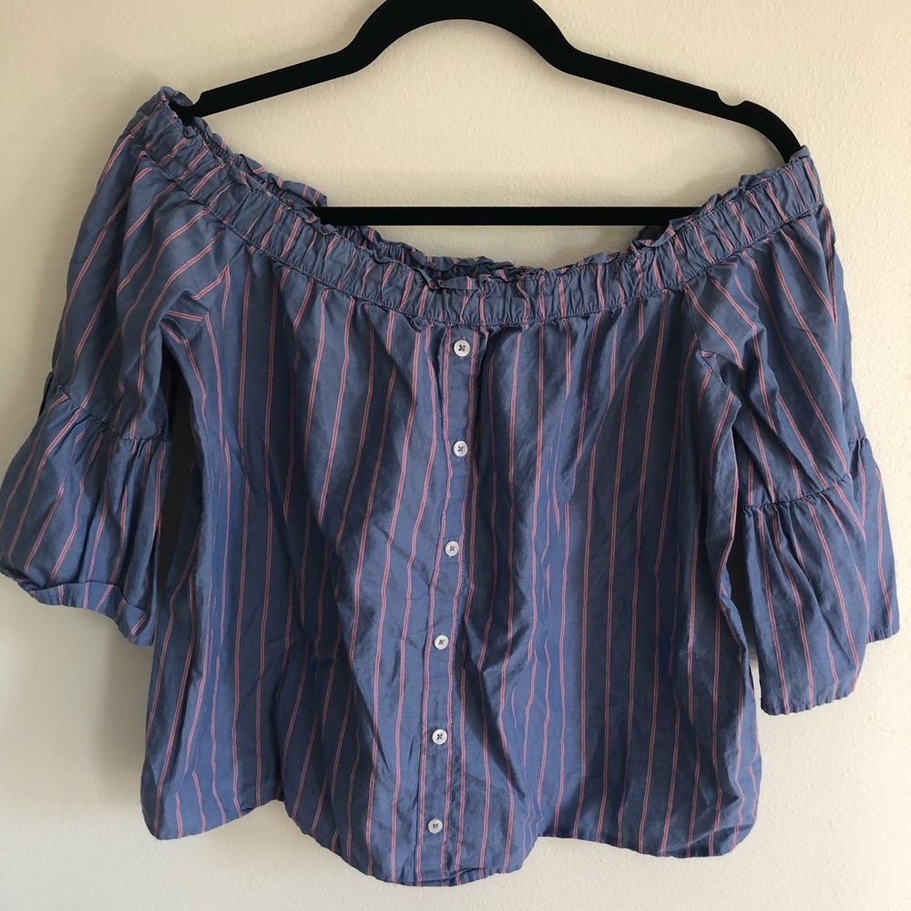 Abercrombie and Fitch Off the Shoulder Top